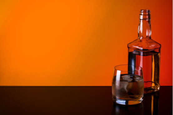 Wine Decanter Fine Dining Essential