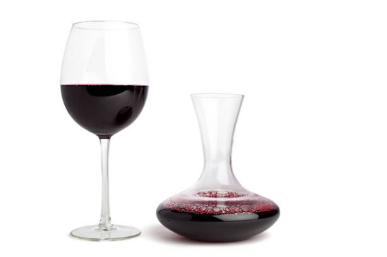 Wine Decanter for Aerating Full Bodied Wines