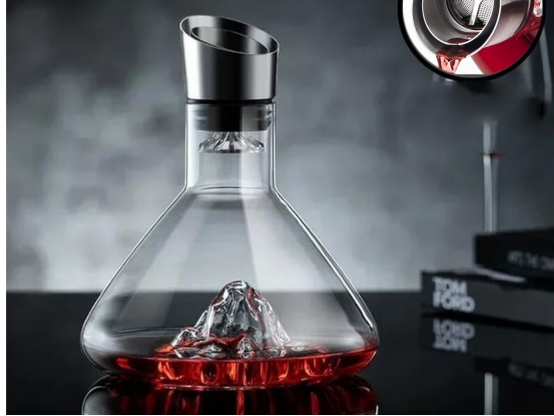 Wine Decanter for Red and White Wines